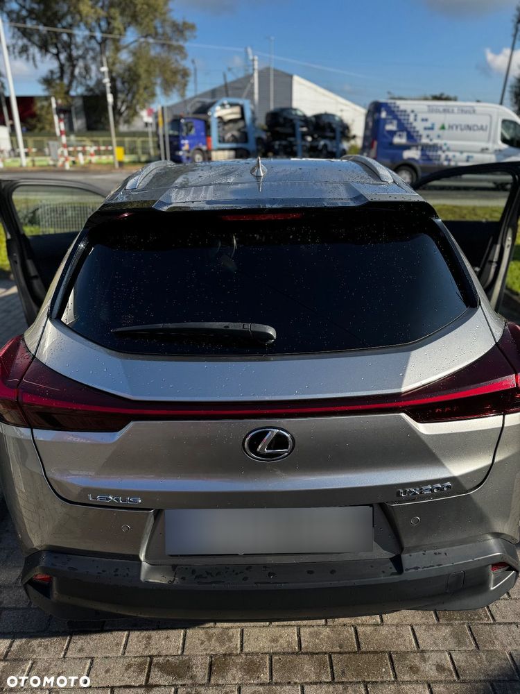 Lexus UX 200 GPF Business 2WD - 11