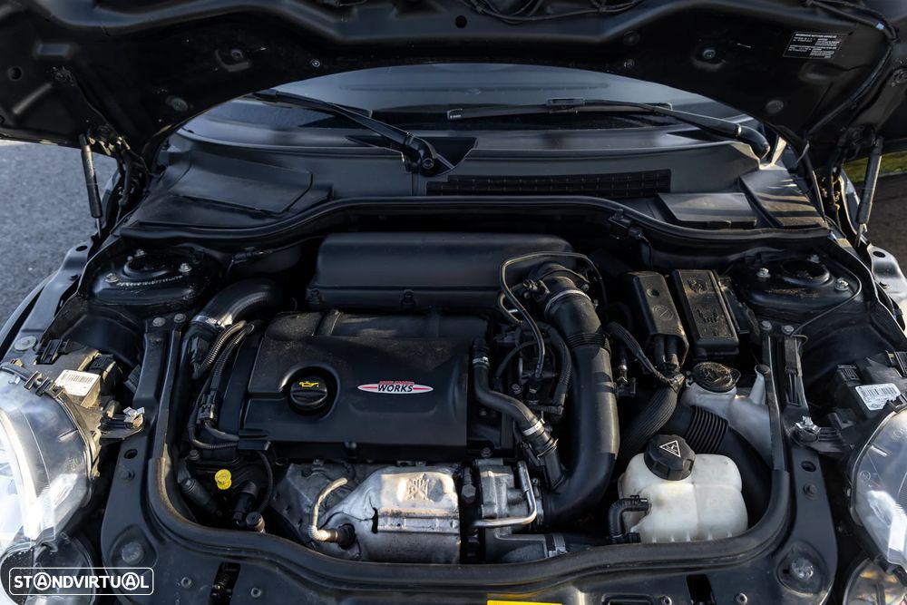 MINI 3 Portas John Cooper Works - 47