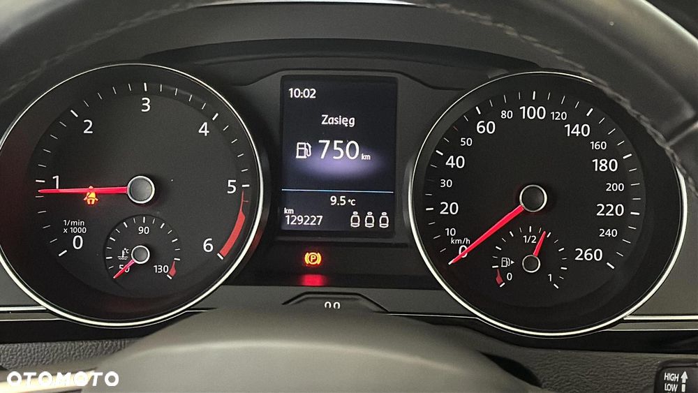 Volkswagen Passat 2.0 TDI EVO Business - 15