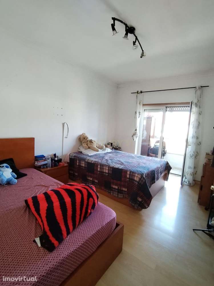 Apartamento T1 com Excelente Área na Baixa da Banheira - Grande imagem: 4/11