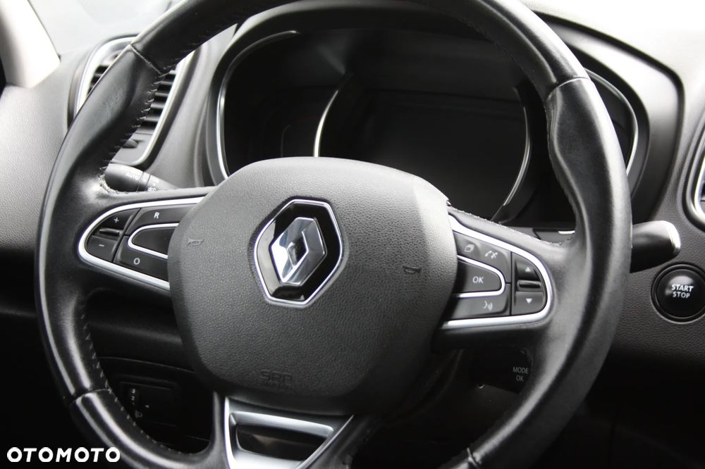 Renault Scenic - 19
