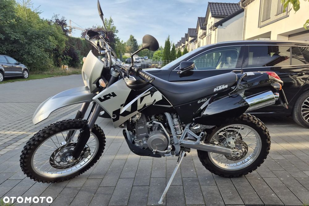 KTM LC - 4
