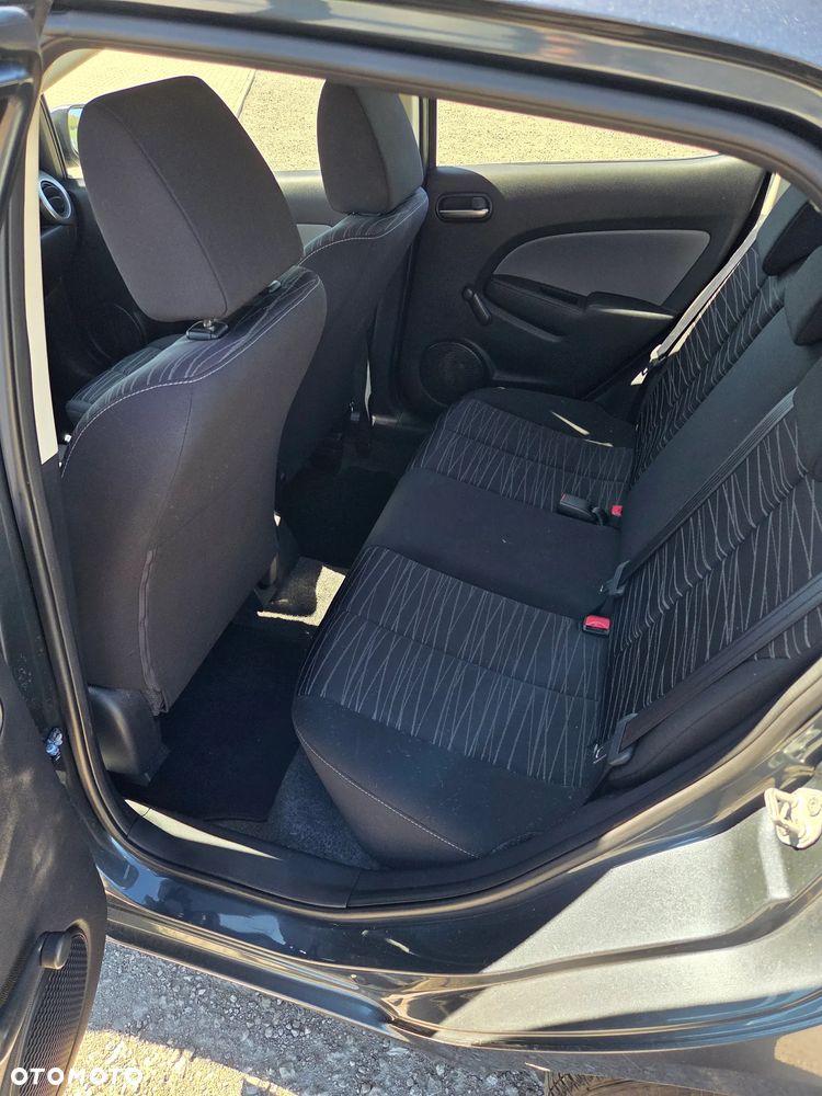 Mazda 2 - 12