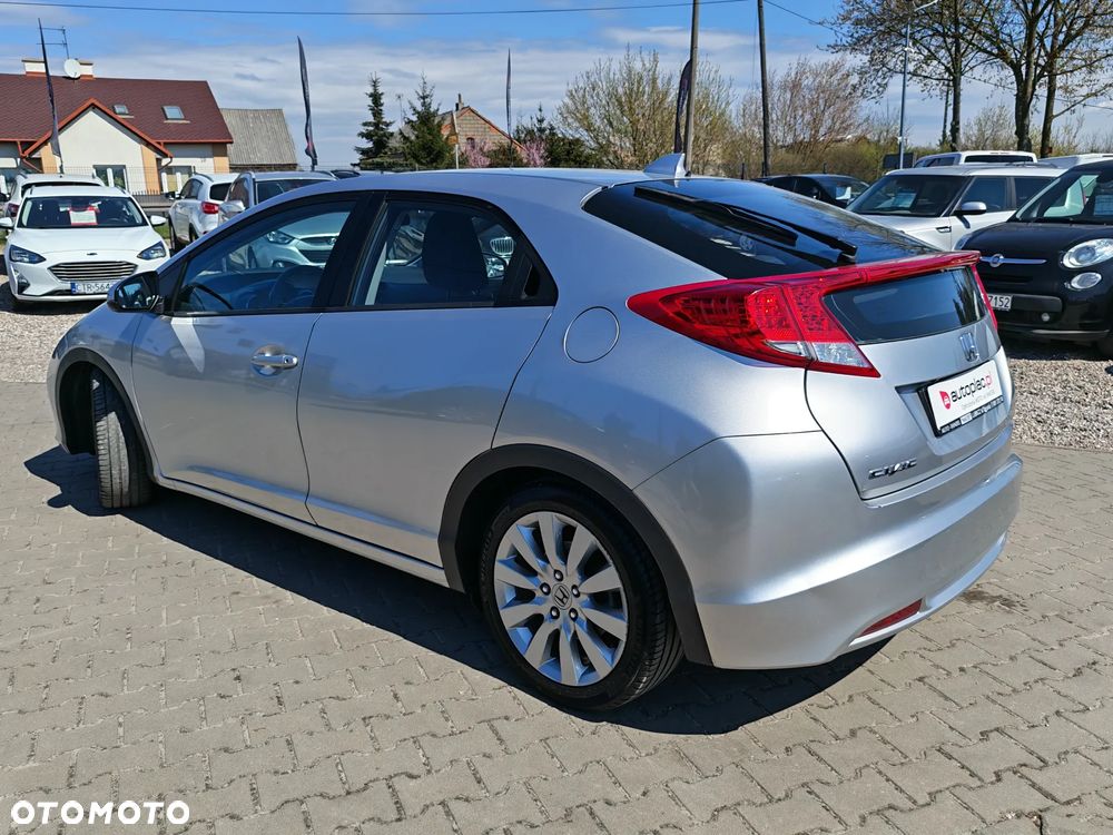 Honda Civic 1.4 i-VTEC - 6