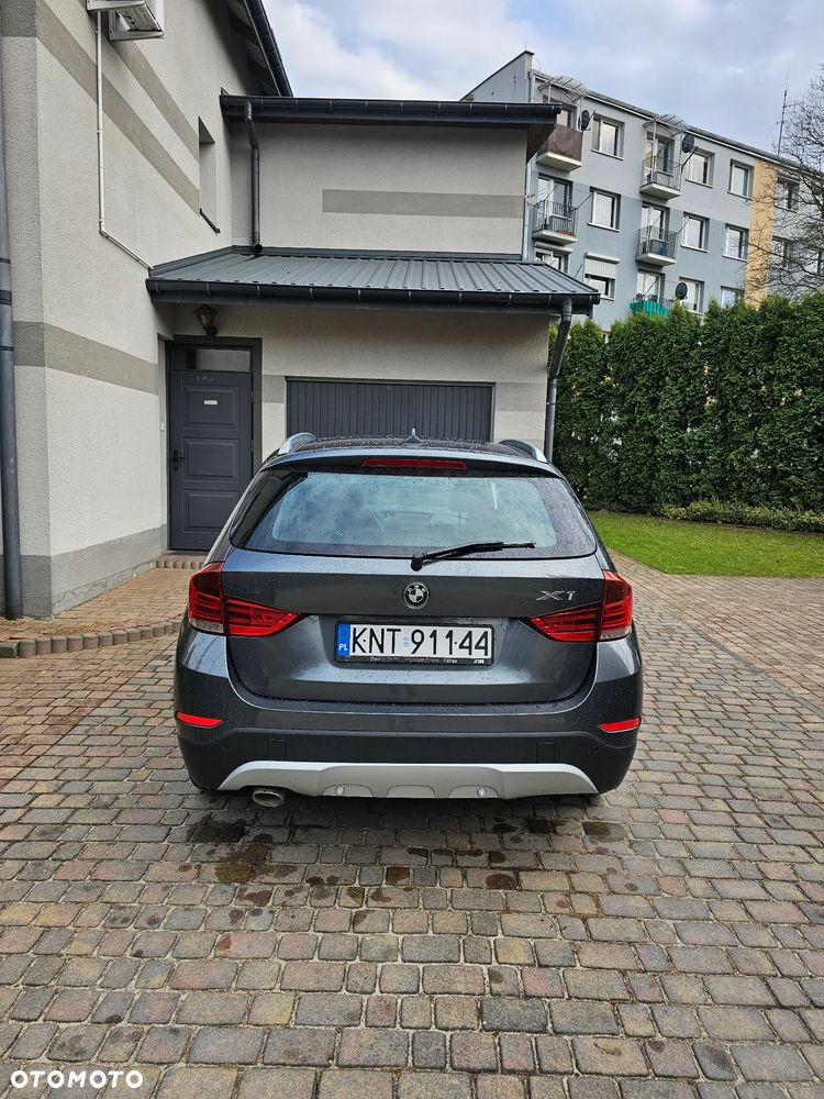 BMW X1 xDrive20d xLine - 5
