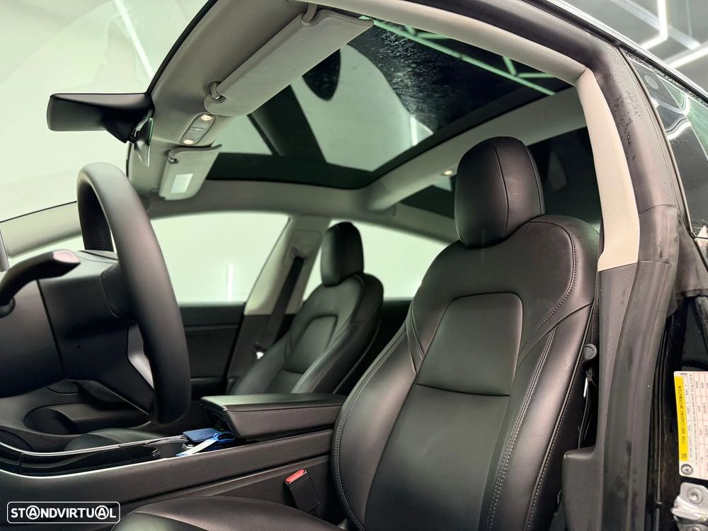 Tesla Model 3 Standard RWD Plus - 19