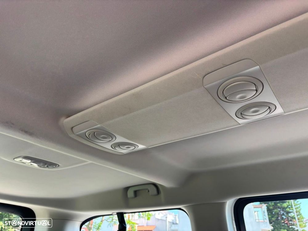 Opel Vivaro 1.5 CDTi L3H1 Essentia Inc - 10