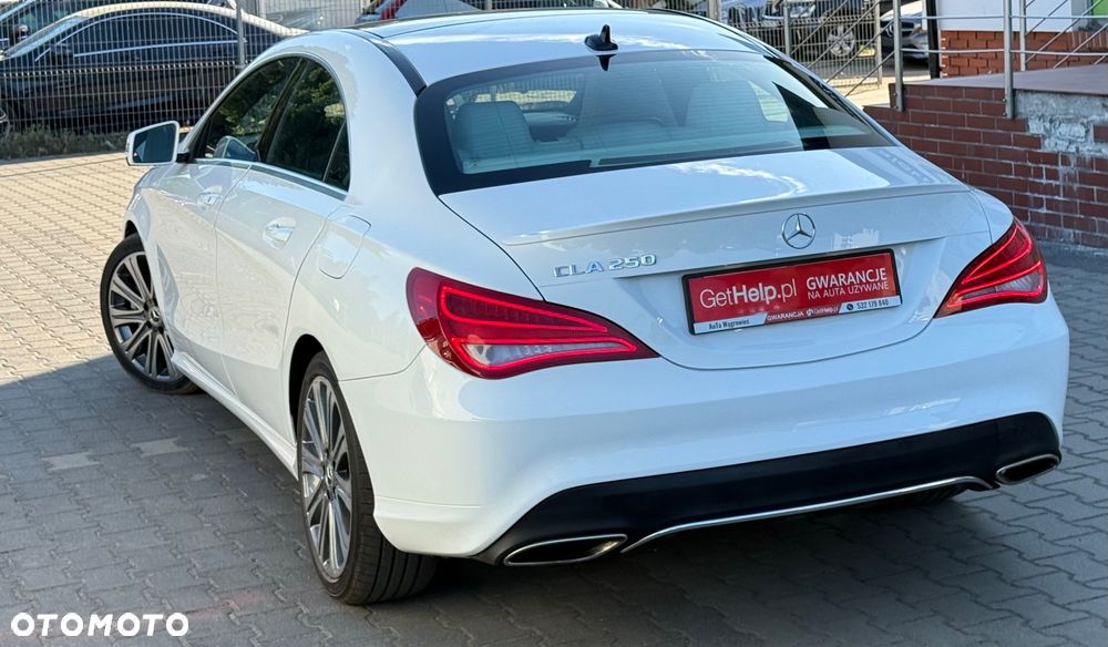 Mercedes-Benz CLA 250 7G-DCT Peak Edition - 40