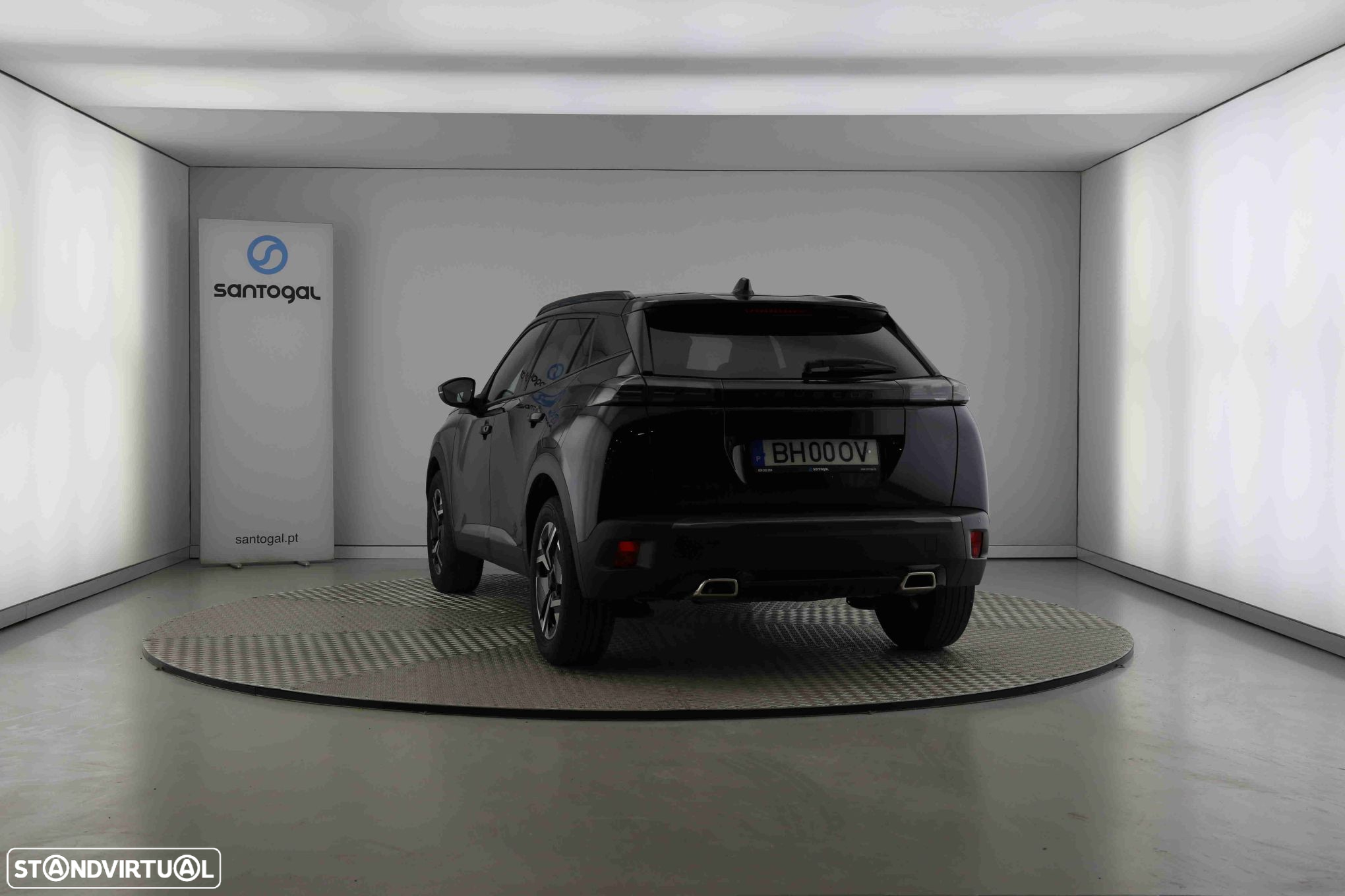 Peugeot 2008 1.2 PureTech Allure EAT8 - 4