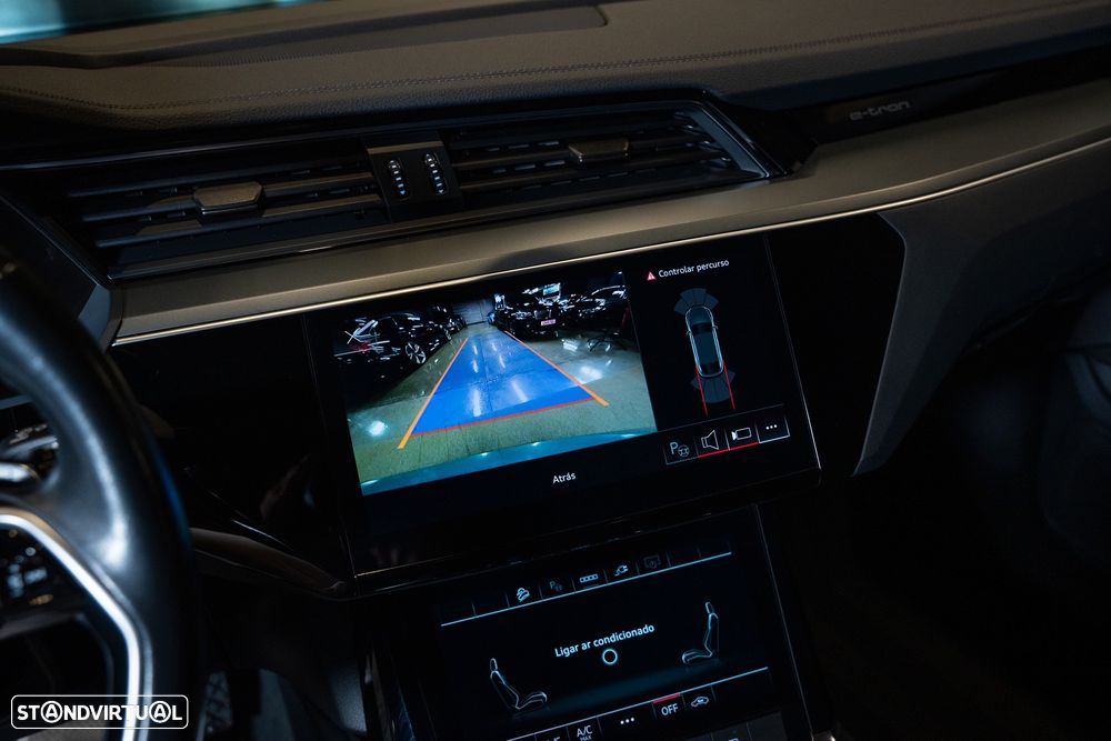 Audi Q8 e-Tron Sportback 55 quattro S line - 19