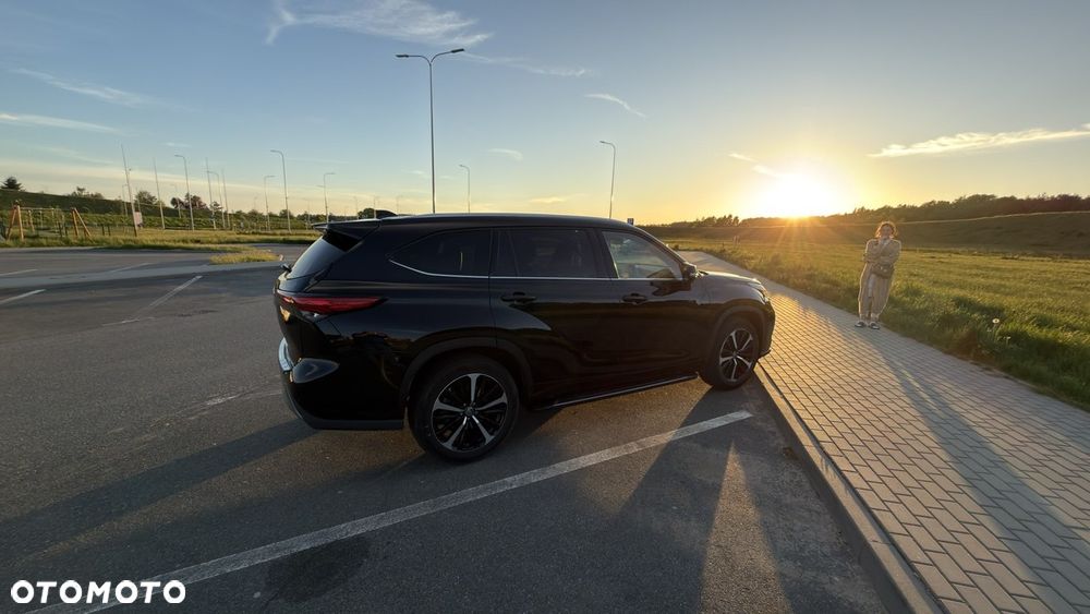 Toyota Highlander 2.5 Hybrid Executive Style - 2