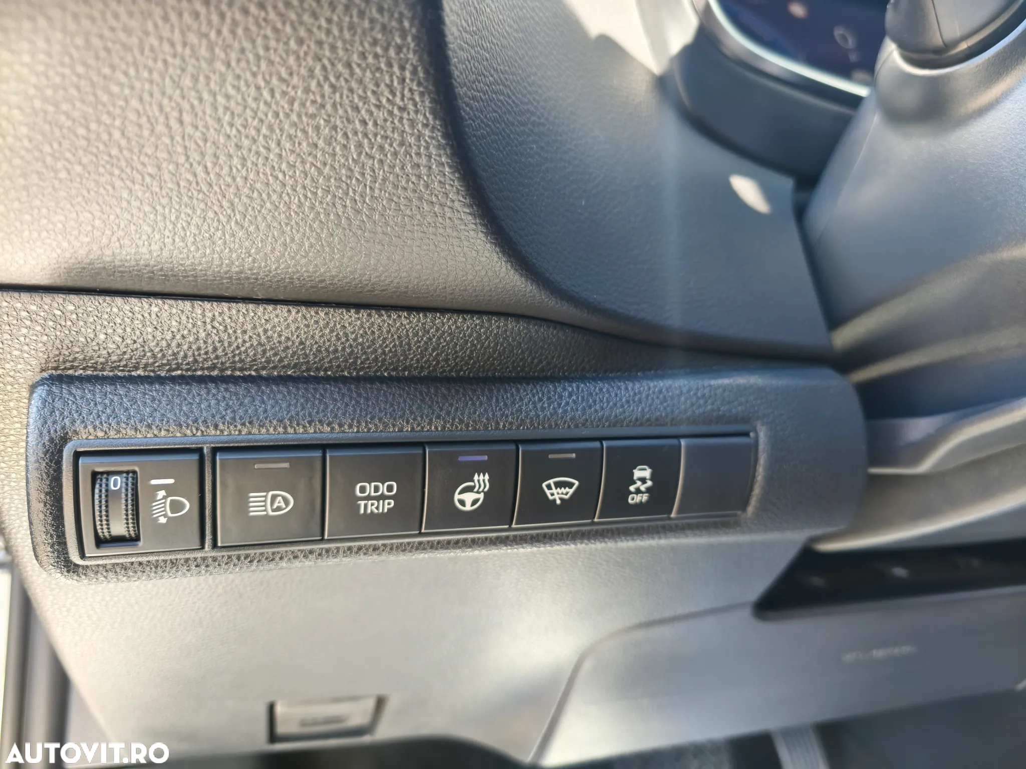 Toyota Corolla - 8