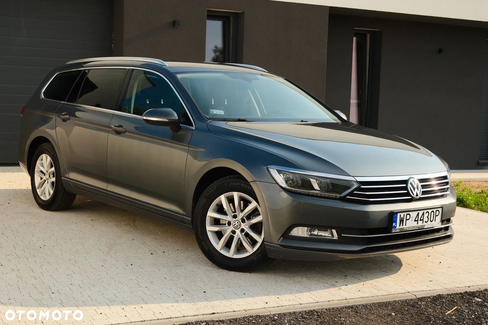 Volkswagen Passat 2.0 TDI BMT Comfortline - 12