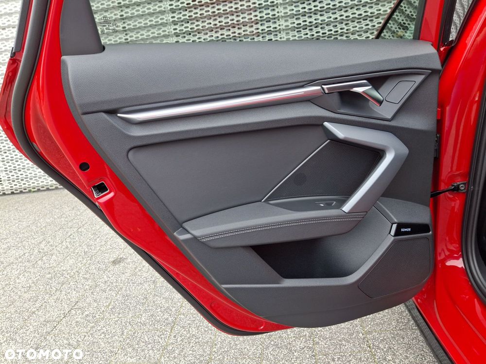 Audi A3 Sportback - 13