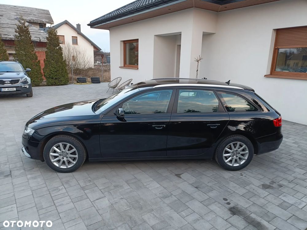 Audi A4 Avant - 8