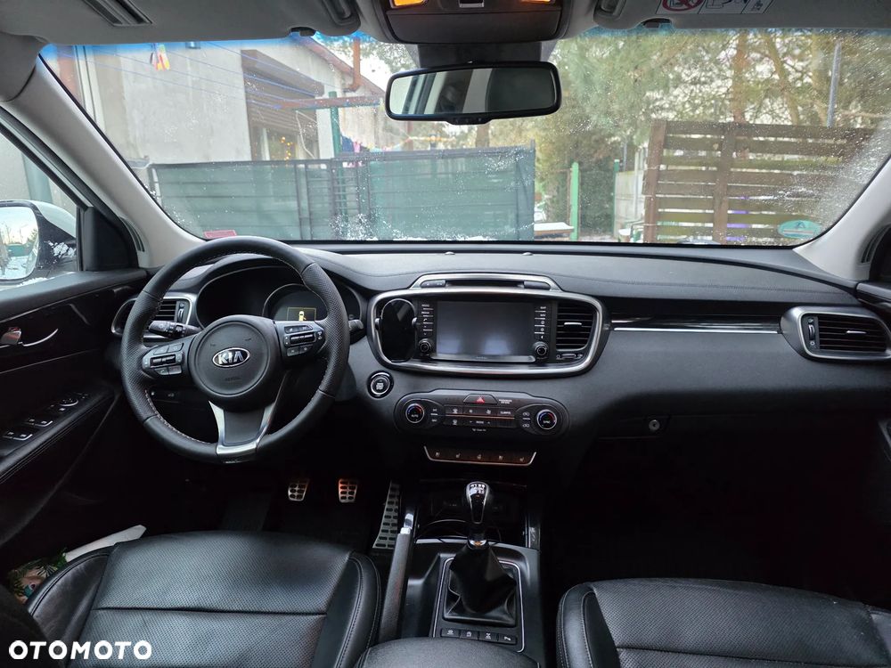 Kia Sorento - 35