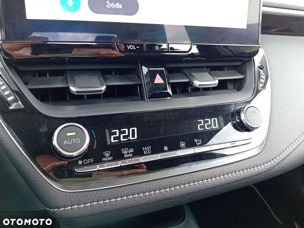 Toyota Corolla 1.8 Hybrid Comfort - 19