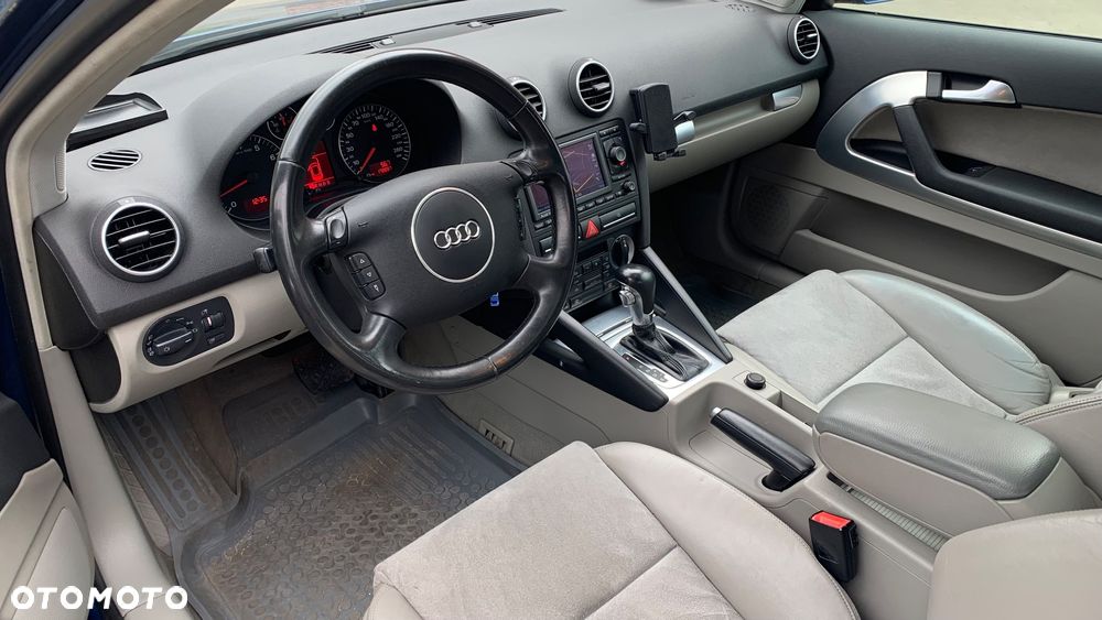 Audi A3 2.0T FSI Ambiente S tronic - 26