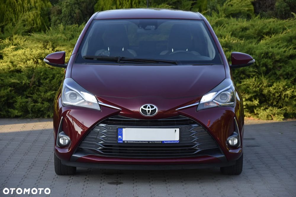 Toyota Yaris 1.5 20th Anniversary CVT - 2