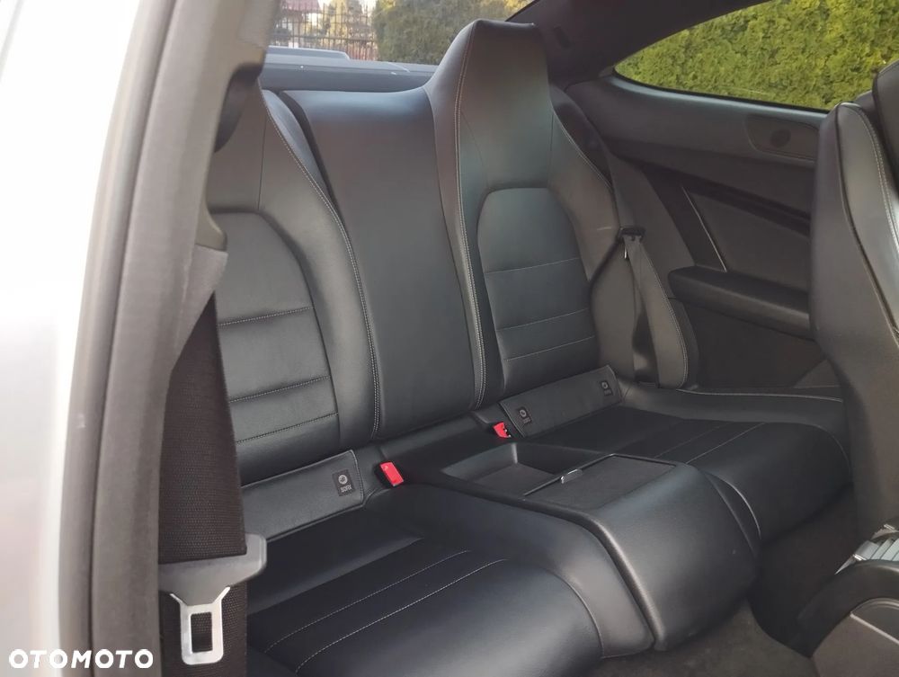 Mercedes-Benz Klasa C 350 Coupe 7G-TRONIC Edition - 27