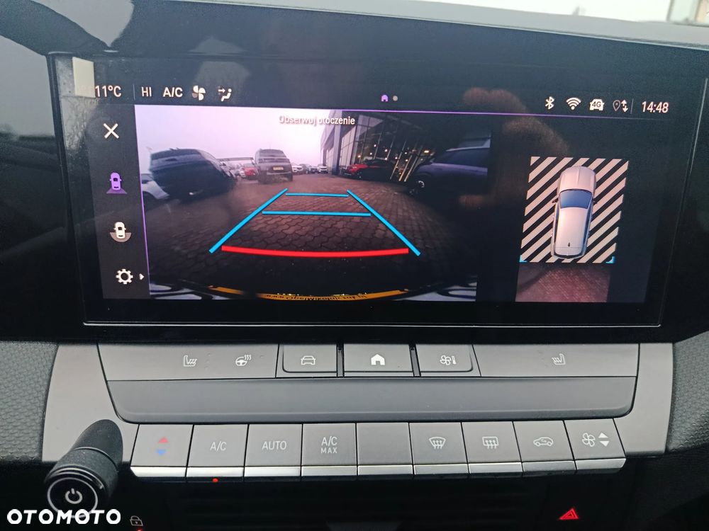 Opel Astra 1.2 T Business Edition S&S - 5