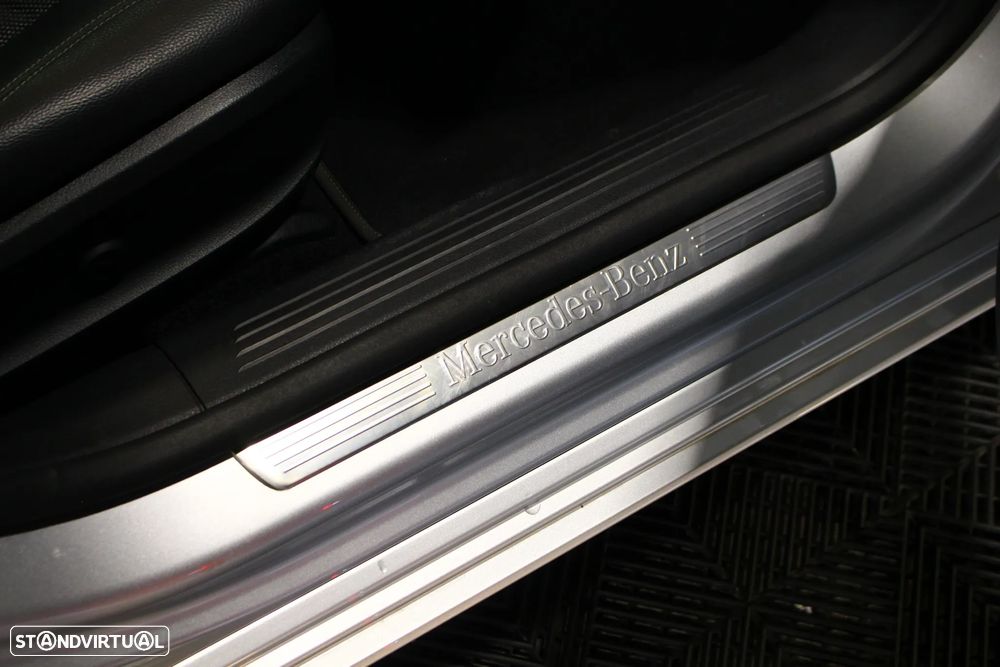 Mercedes-Benz A 250 e Progressive - 18