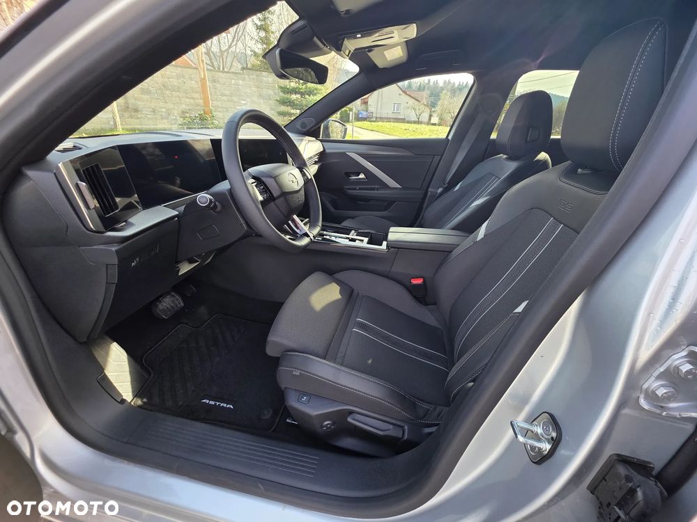 Opel Astra 1.2 Turbo Automatik GS - 13