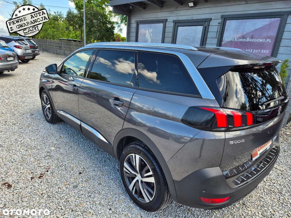 Peugeot 5008 - 10