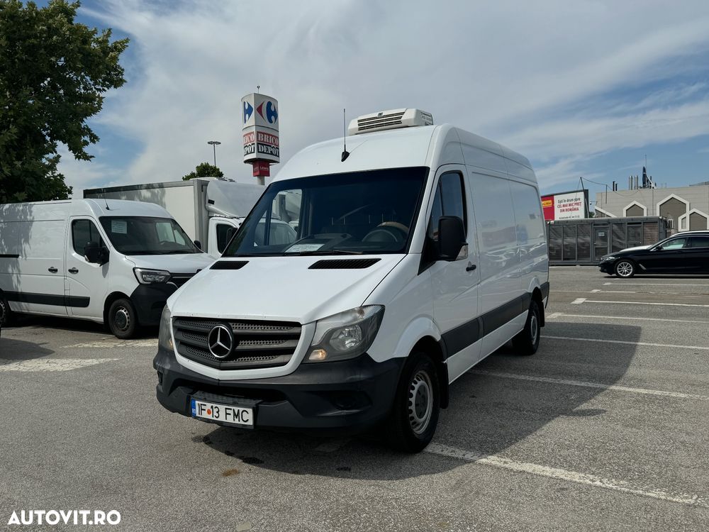 Mercedes-Benz Sprinter - 1