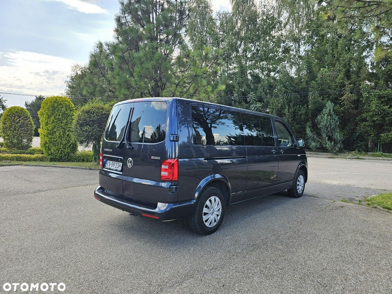 Volkswagen Caravelle 6.1 2.0 TDI L2 Highline 4Motion DSG - 4