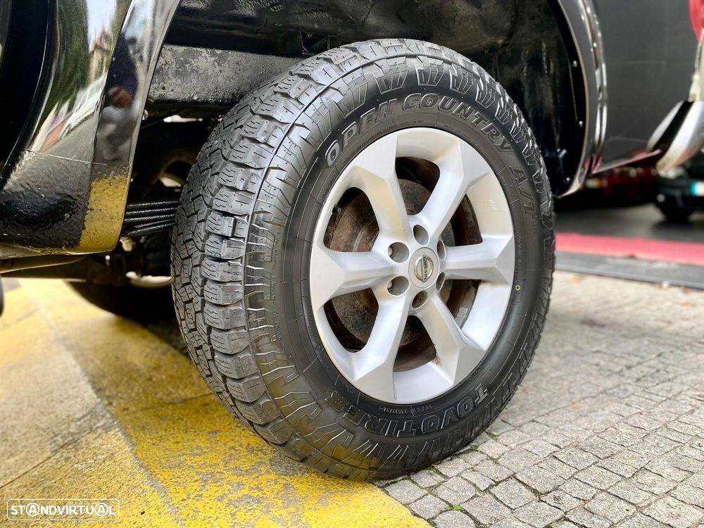 Nissan Navara 2.5 dCi CD XE 4WD - 16