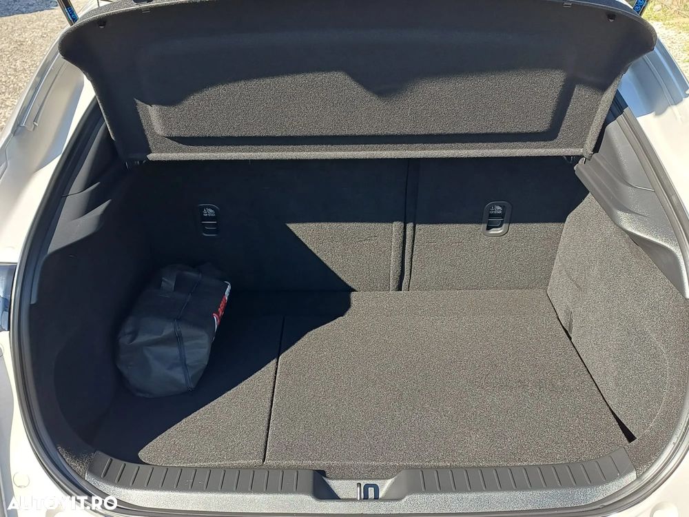 Mazda CX-30 e-SKYACTIV G140 MHEV Center-Line - 6