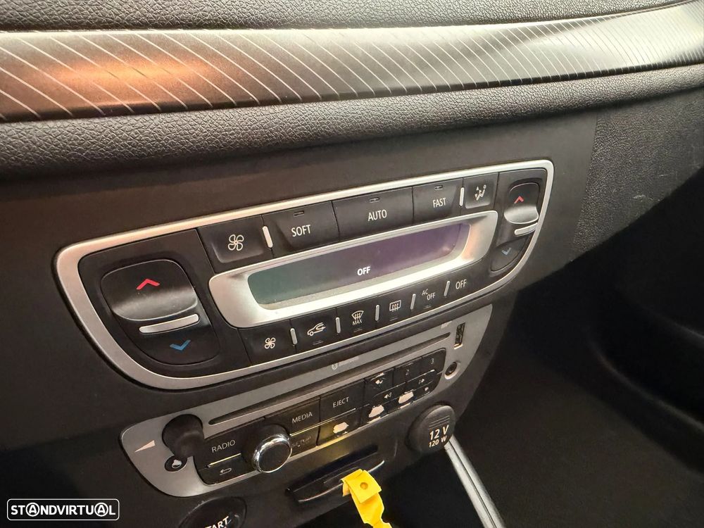 Renault Mégane Sport Tourer - 10