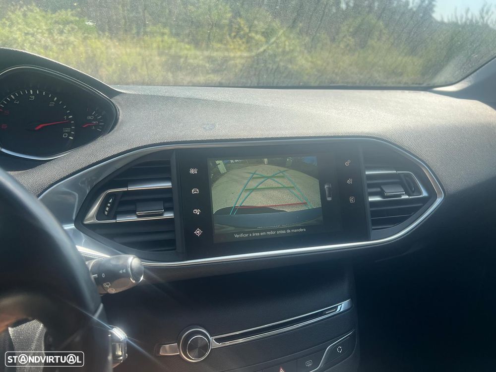 Peugeot 308 SW BlueHDi 120 Stop & Start Active - 4