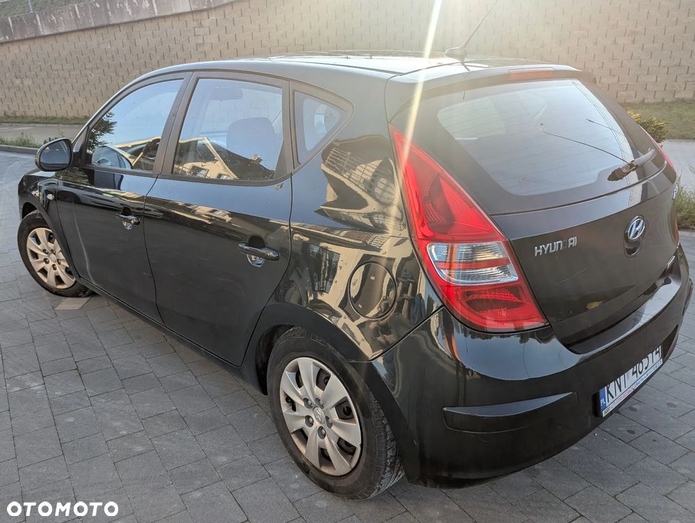 Hyundai i30 1.6 CRDI Classic - 1