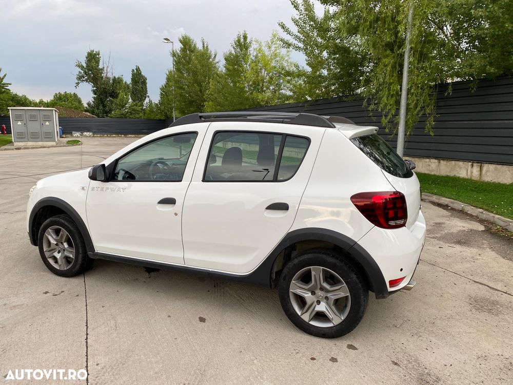Dacia Sandero 0.9 Stepway - 5