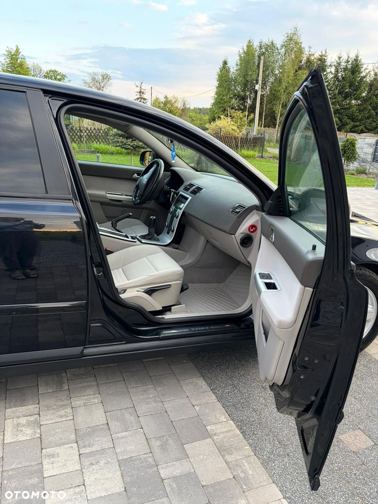 Volvo V50 2.0D - 6