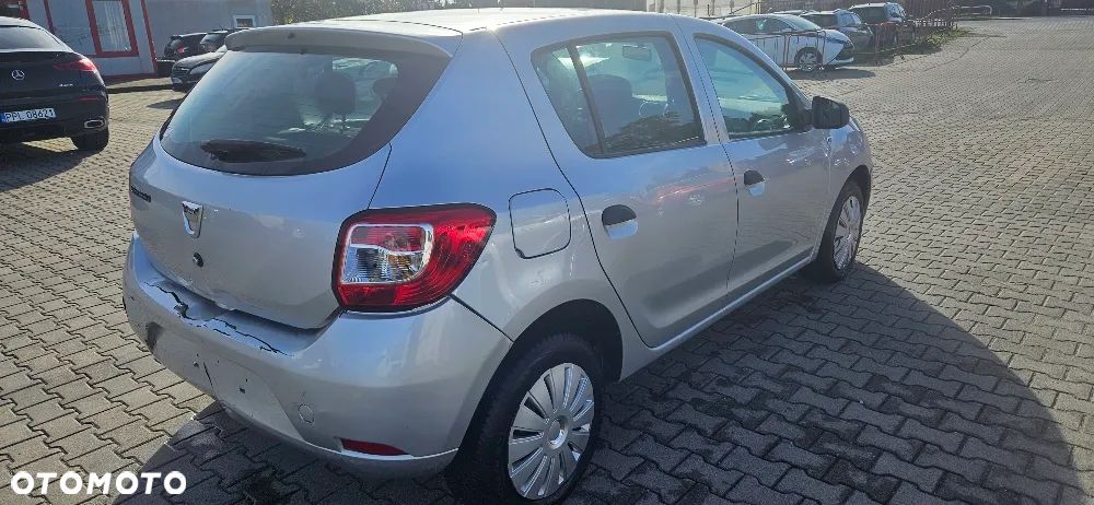 Dacia Sandero 1.2 16V - 4