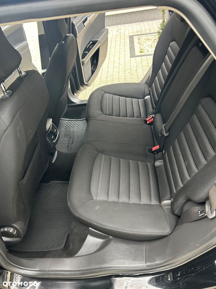 Ford Mondeo SW - 27