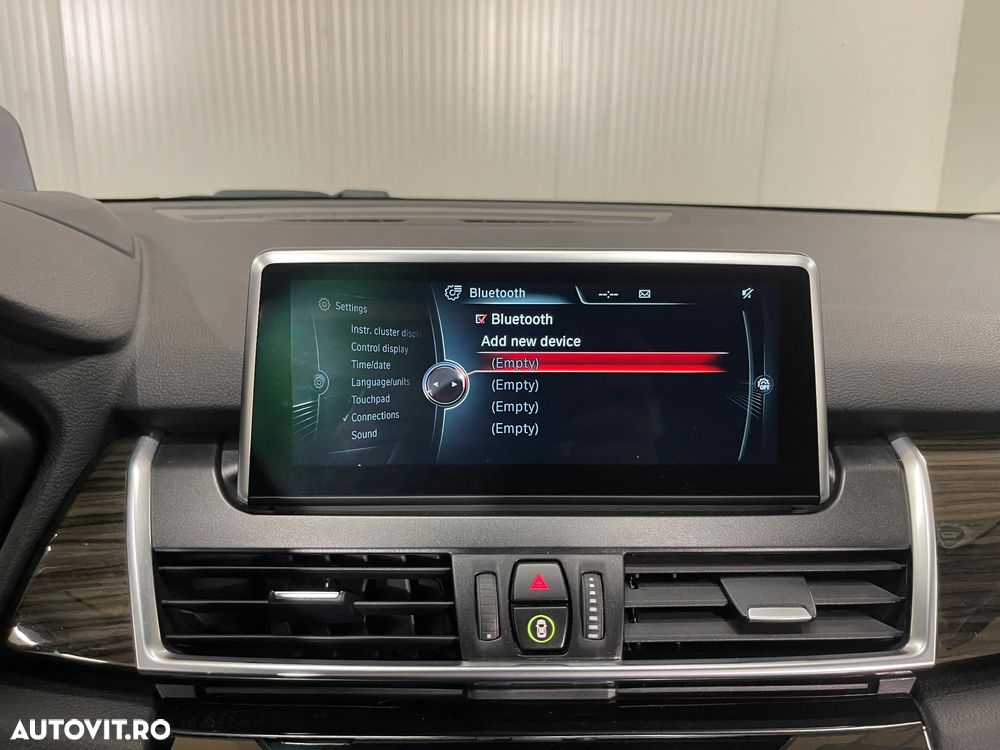 BMW Seria 2 220d Active Tourer Aut. Luxury Line - 17