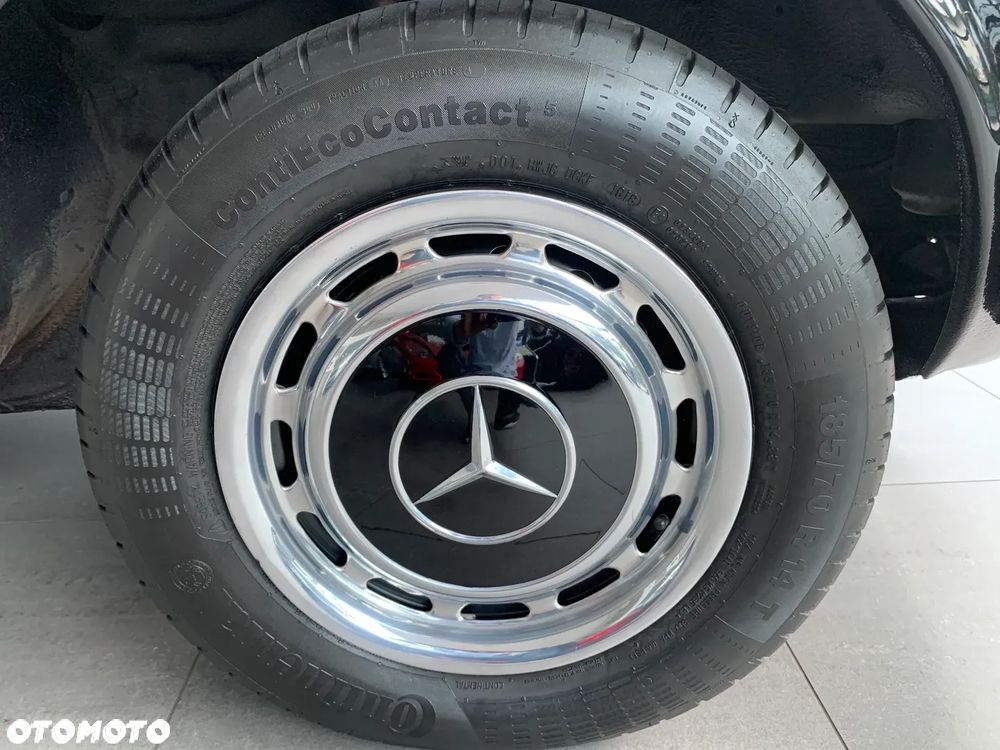 Mercedes-Benz W123 - 18