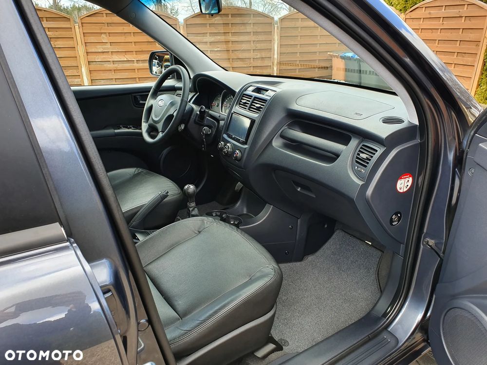 Kia Sportage - 13
