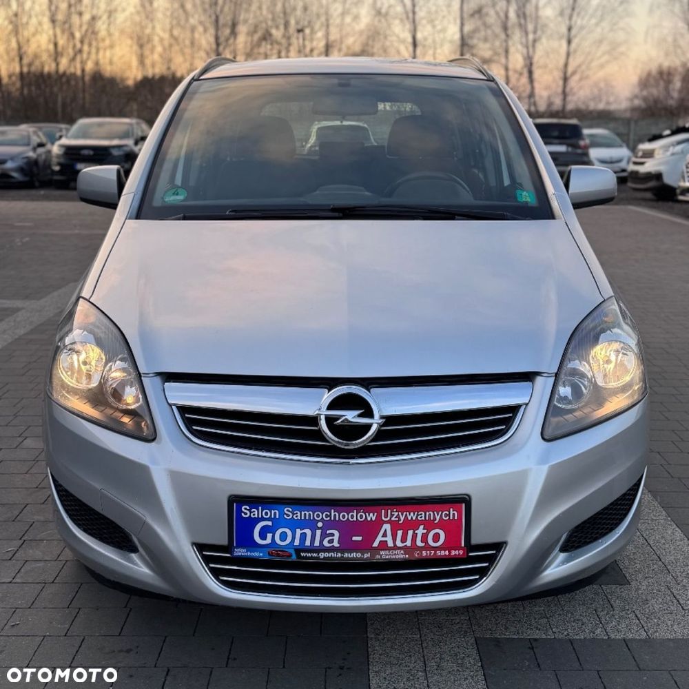 Opel Zafira - 4