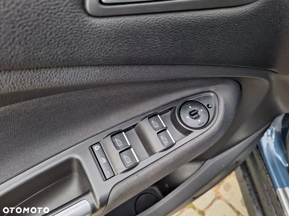 Ford Grand C-MAX - 19