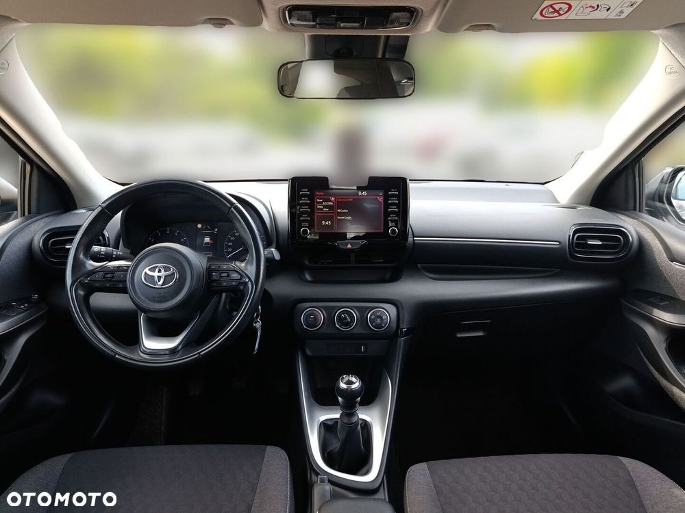 Toyota Yaris - 13