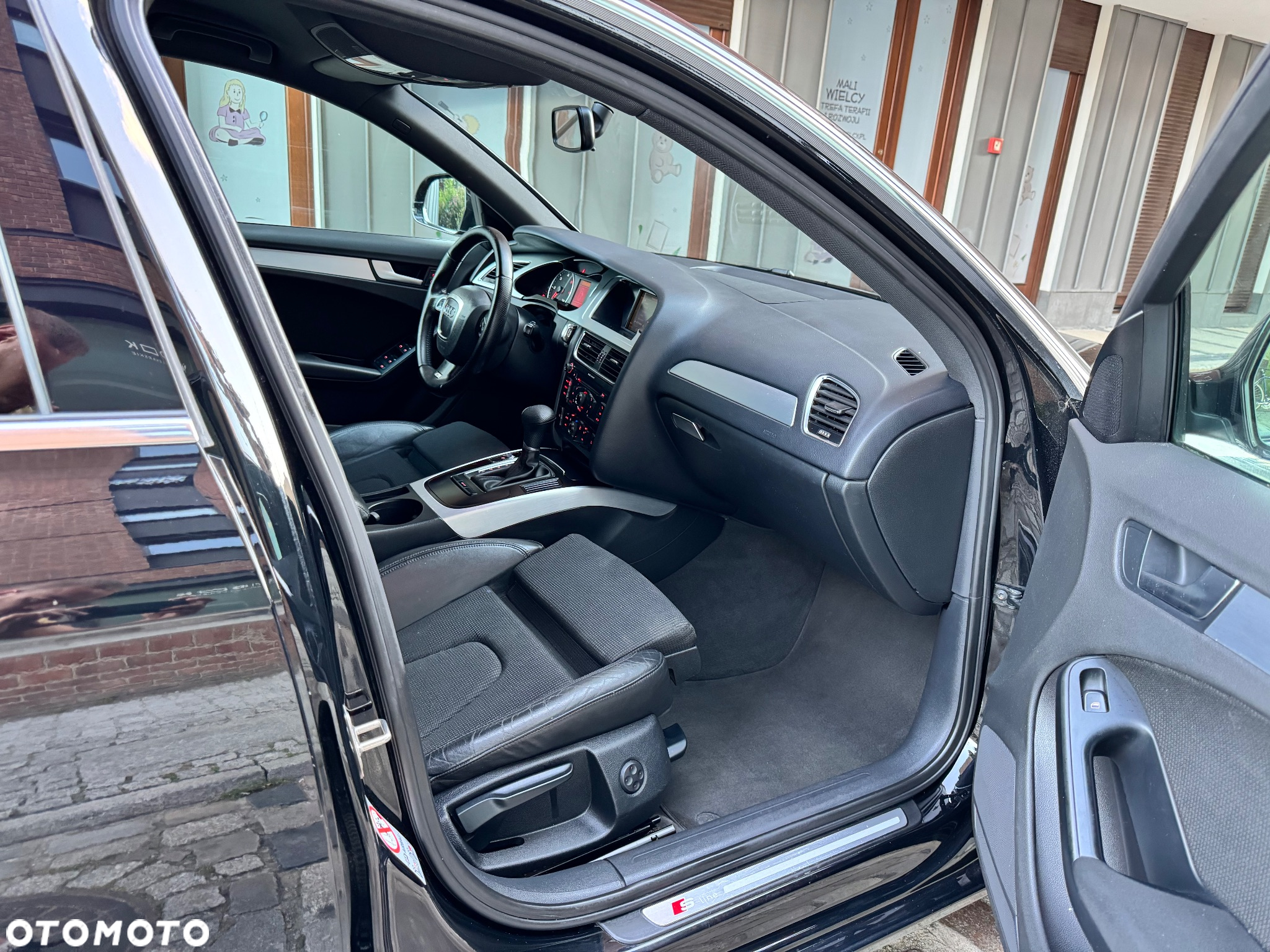 Audi A4 Avant 2.0 TDI Multitronic - 28
