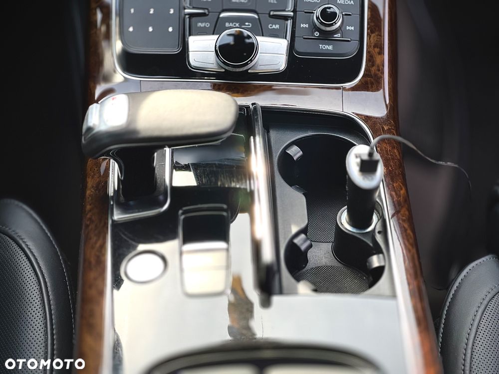 Audi A8 4.2 FSI quattro tiptronic Langversion - 36