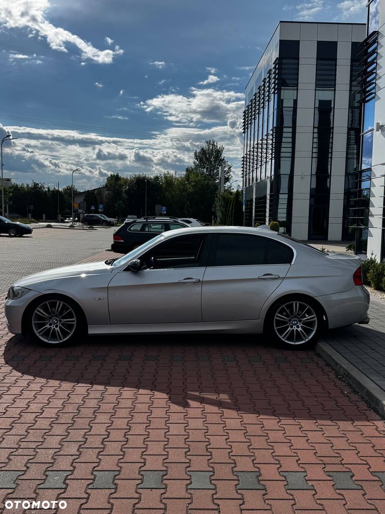 BMW Seria 3 325i - 9