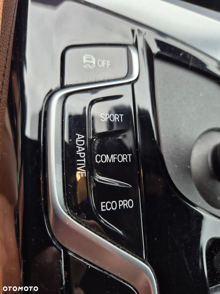 BMW Seria 5 520d mHEV M Sport sport - 16