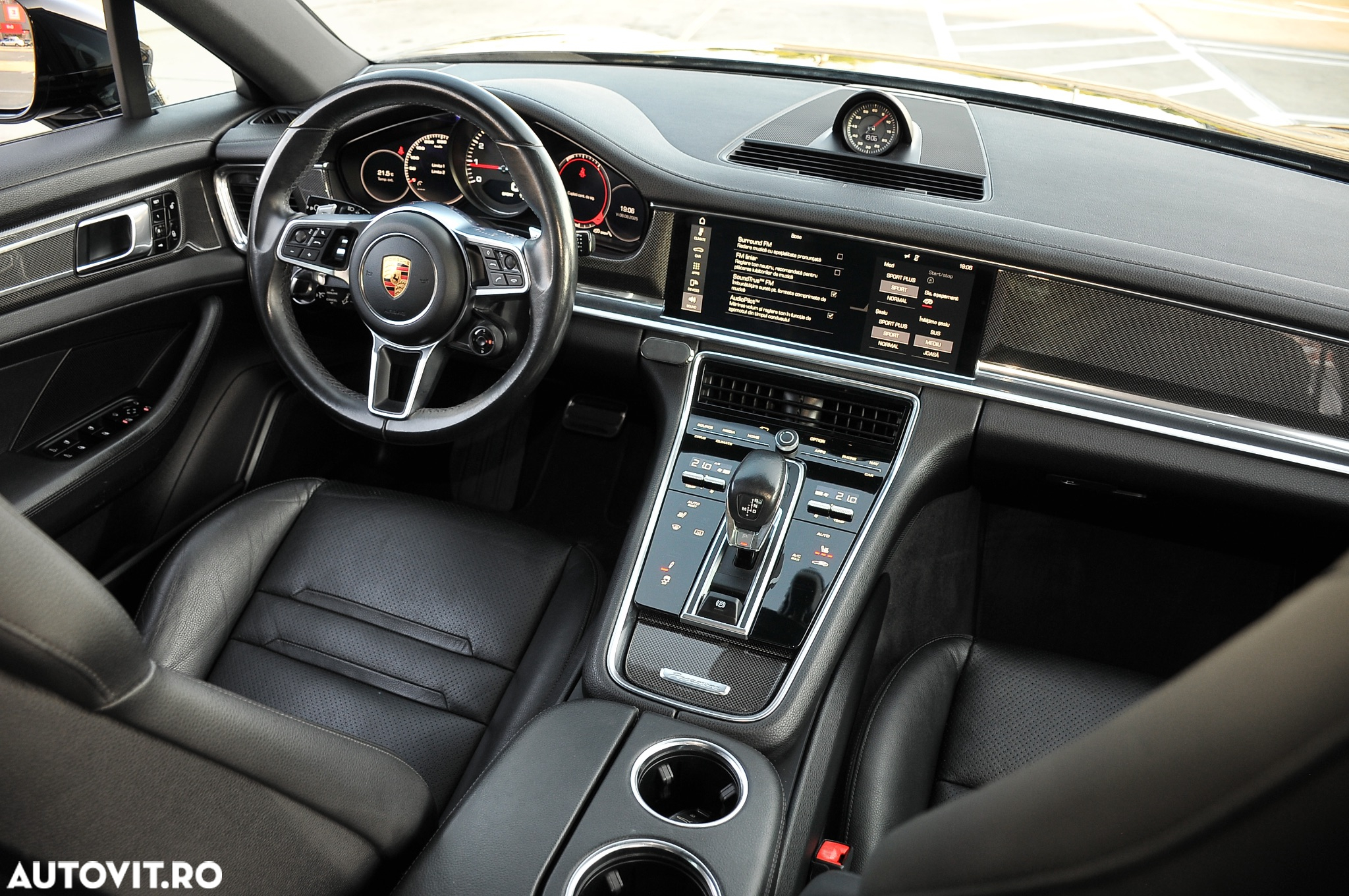 Porsche Panamera 4S - 12